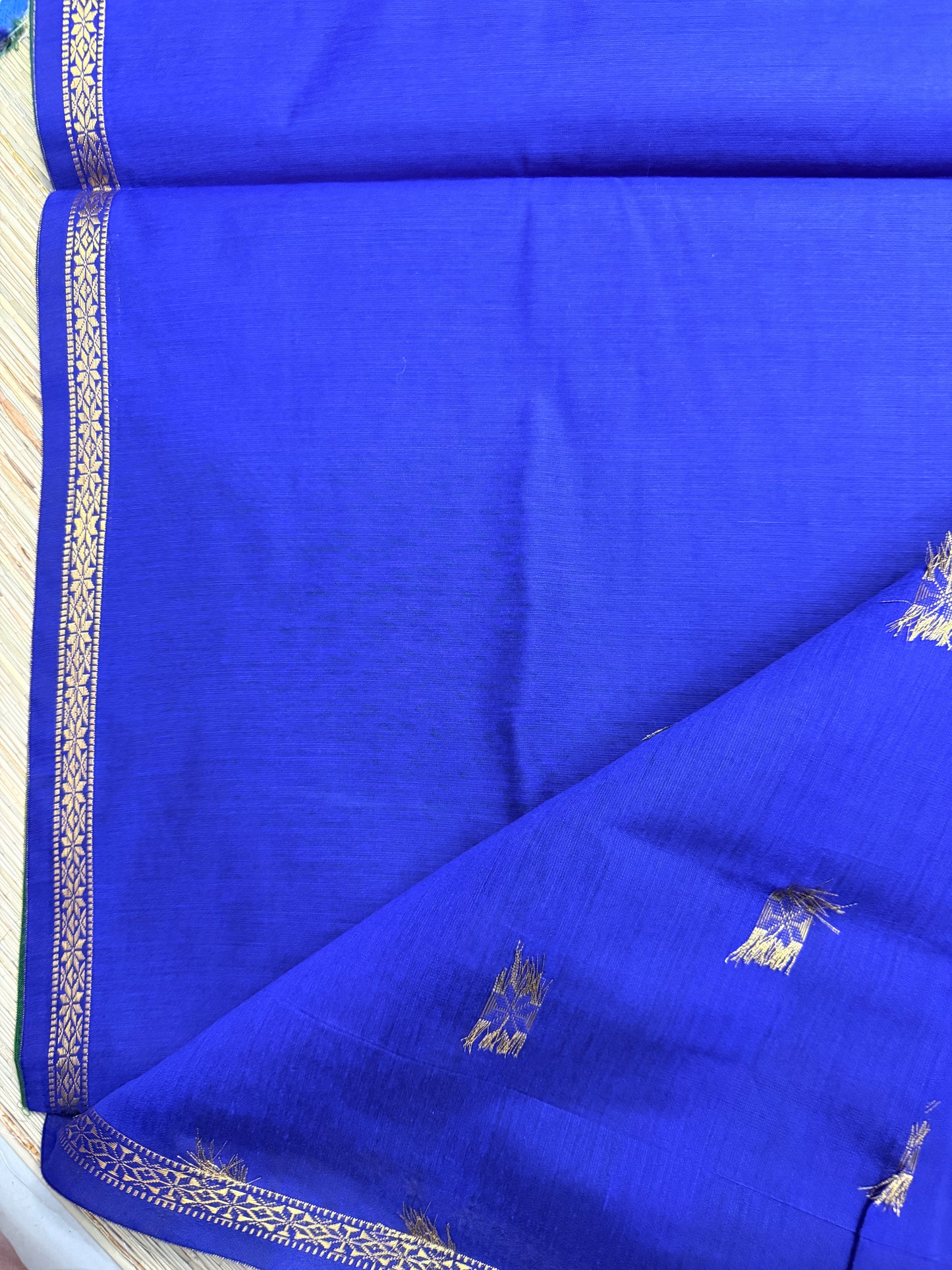 Green & Royal Blue Maheshwari Cotton Saree with Star Butta & Silver Zari Border