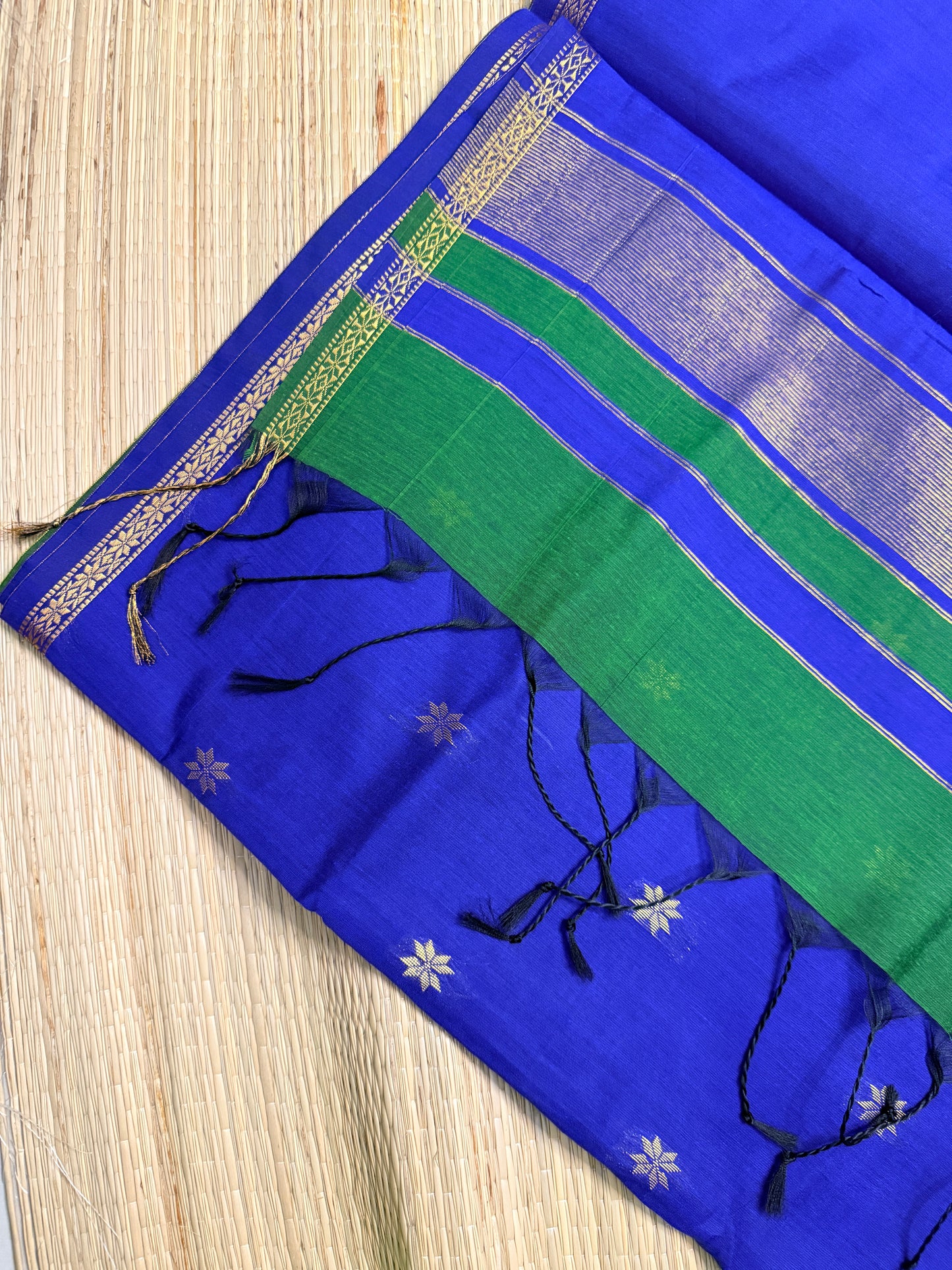 Green & Royal Blue Maheshwari Cotton Saree with Star Butta & Silver Zari Border