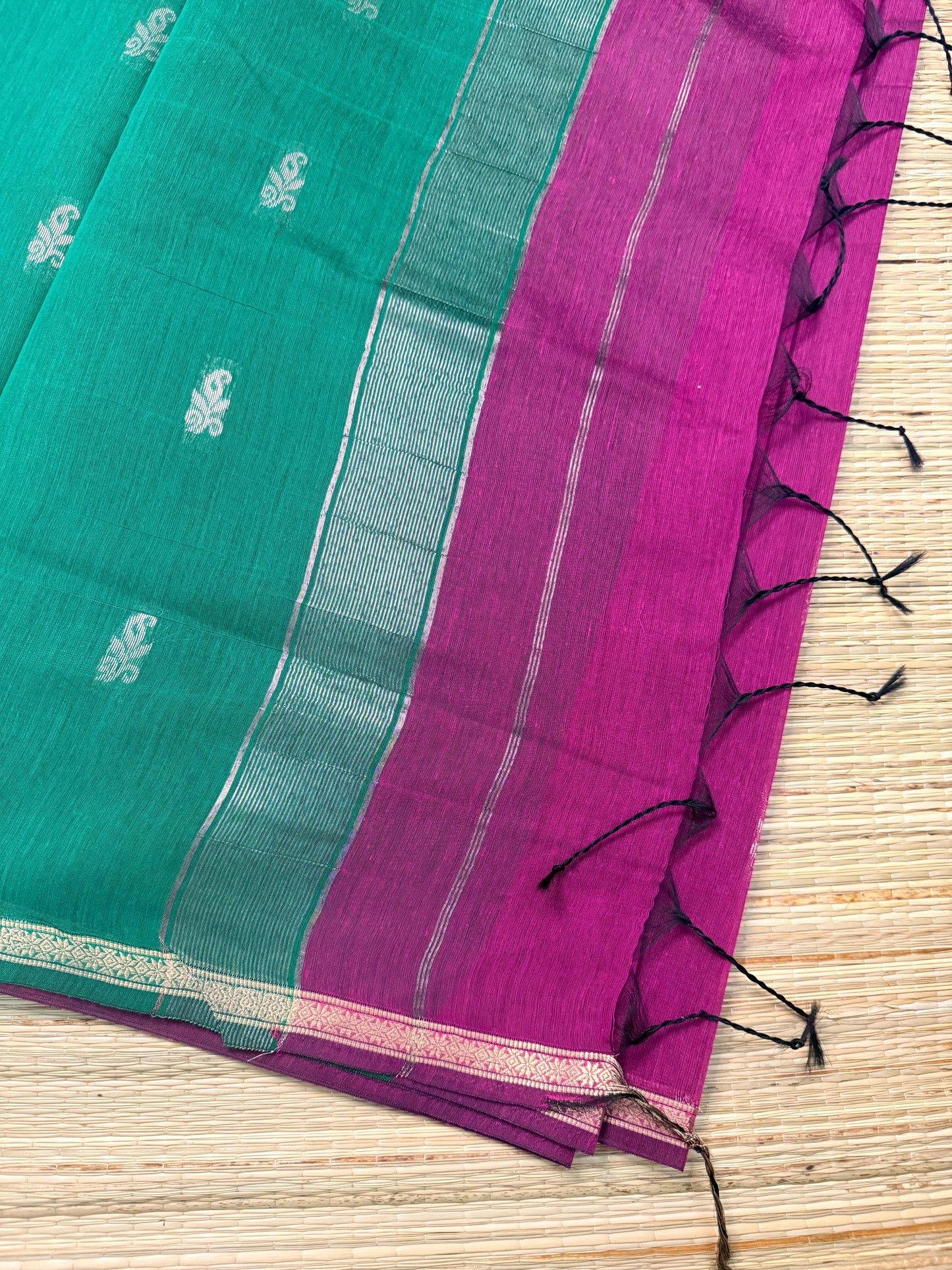 Magenta & Teal Maheshwari Cotton Saree with Floral Butta & Silver Zari Border