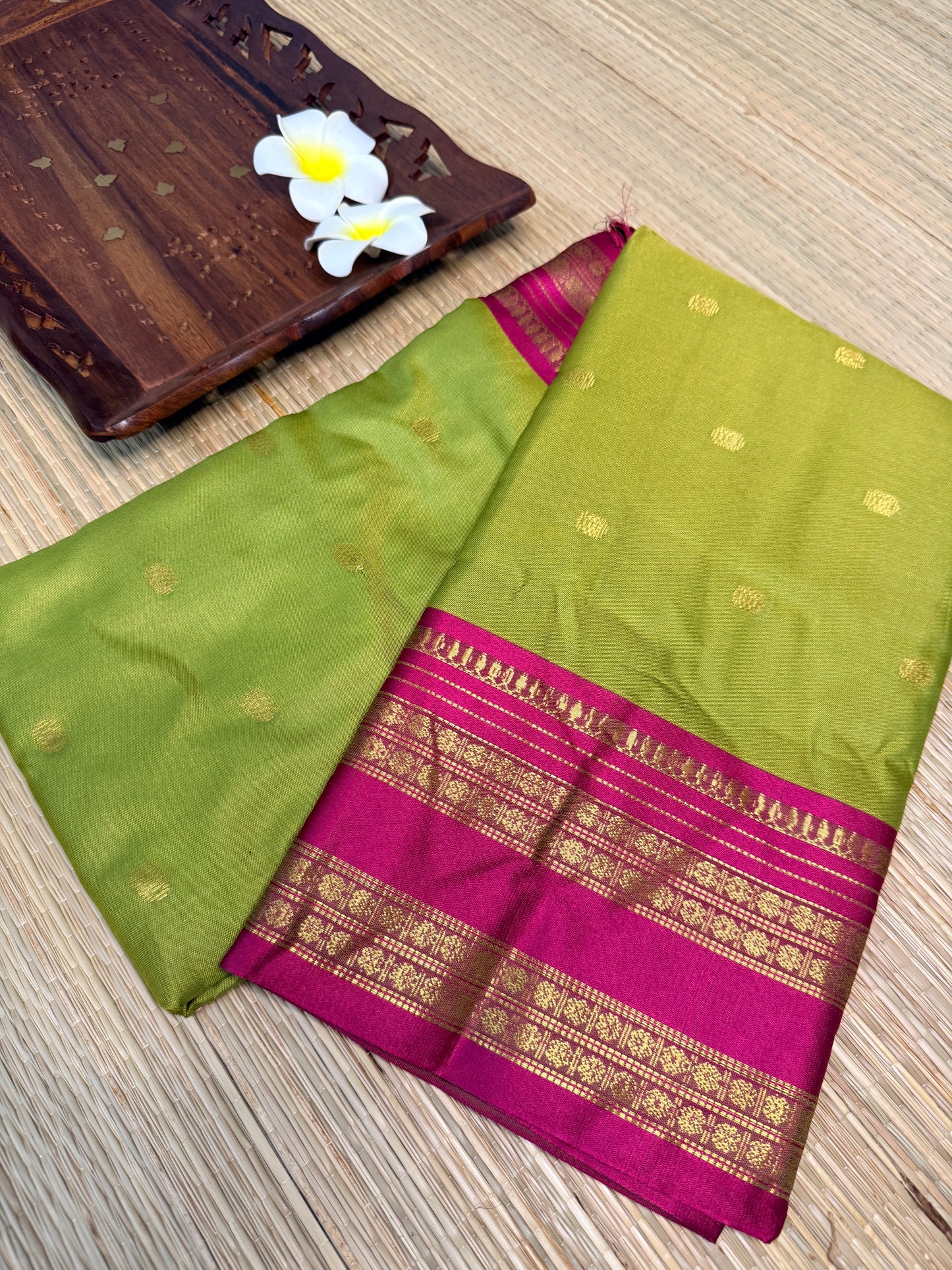 Parrot Green Semi Silk Saree with Magenta Zari Border SS11